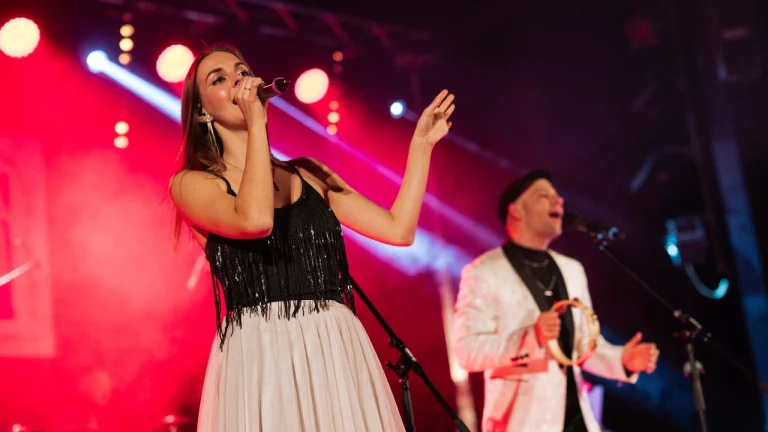 Kapela Melodikum: Simply the Show, reprezentační ples SZŠ ČB 2023 – balíček Medium