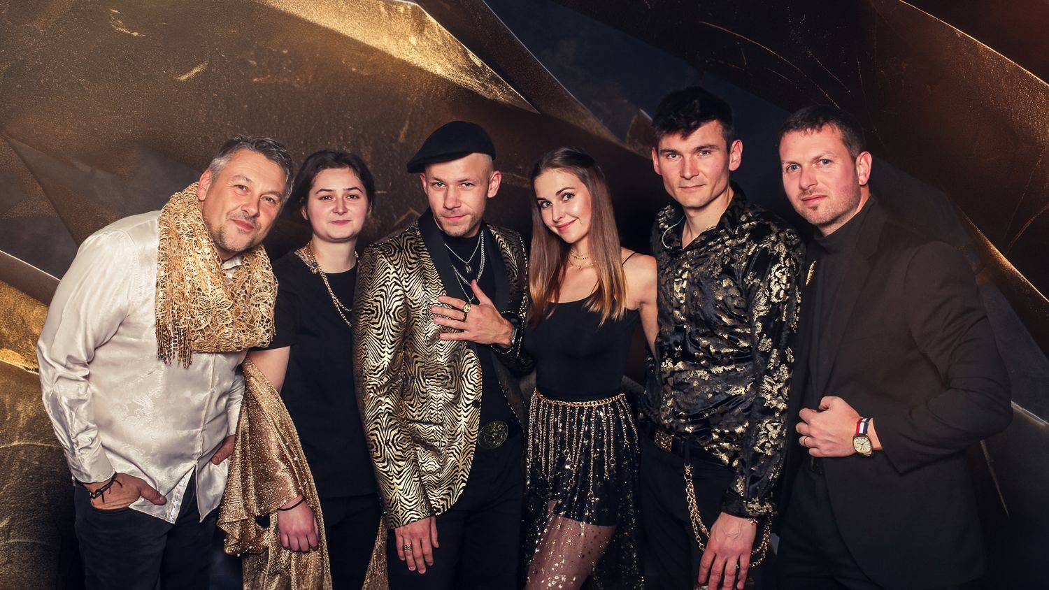 Kapela Simply the Show, kapela na večírek, ples, oslavu, svatbu, casino night
